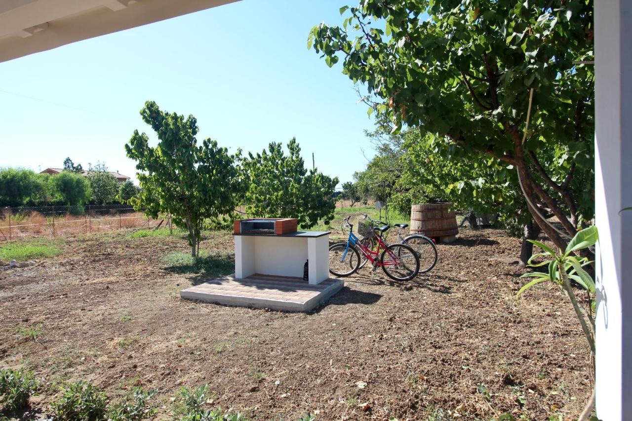 Casa Tre Noci Βίλα Lascari Εξωτερικό φωτογραφία